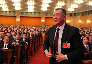 何厚鏵當(dāng)選全國(guó)政協(xié)副主席