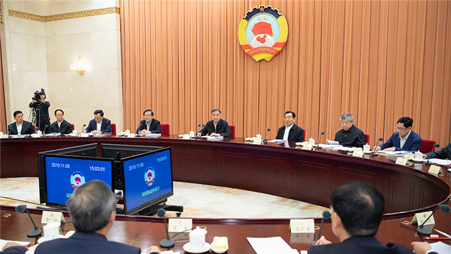 全國政協(xié)召開雙周協(xié)商座談會 汪洋主持