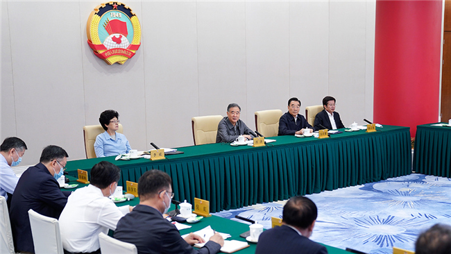 全國政協(xié)召開網(wǎng)絡(luò)議政遠程協(xié)商會 汪洋主持