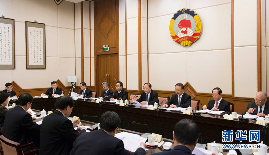 3月9日，全國(guó)政協(xié)十二屆一次會(huì)議主席團(tuán)常務(wù)主席會(huì)議第一次會(huì)議在北京舉行。 新華社記者 李學(xué)仁攝